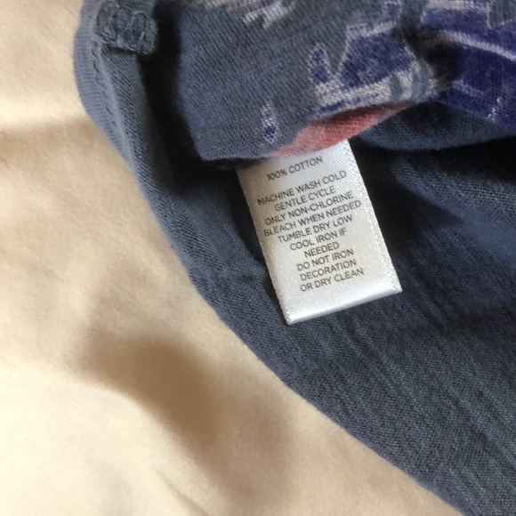 Floral t shirt - Picture 6 of 6